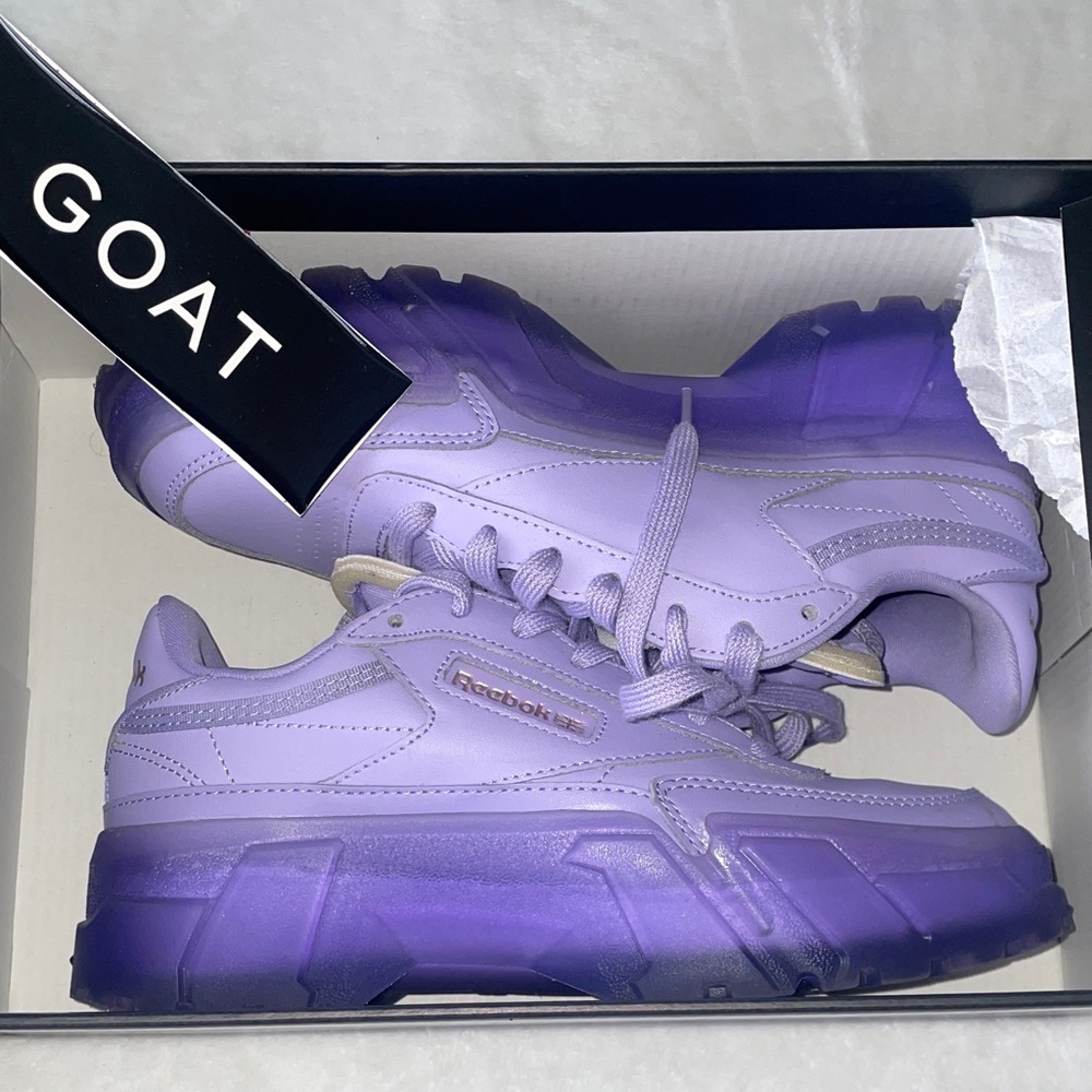 Reebok Lavender Athletic Shoes